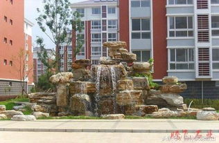 上海庭院假山鱼池怎么设计