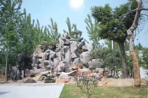 庭院别墅造景灰色假山石 园林装饰叠层假山上水石