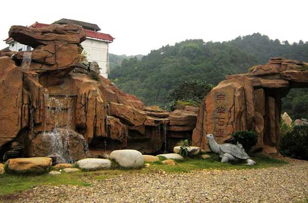 三美园林厂家 定西塑石假山的专业制造者