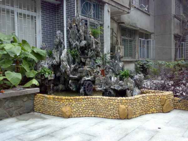 广州别墅鱼池假山厂家直销 打造灵动自然的园林景观